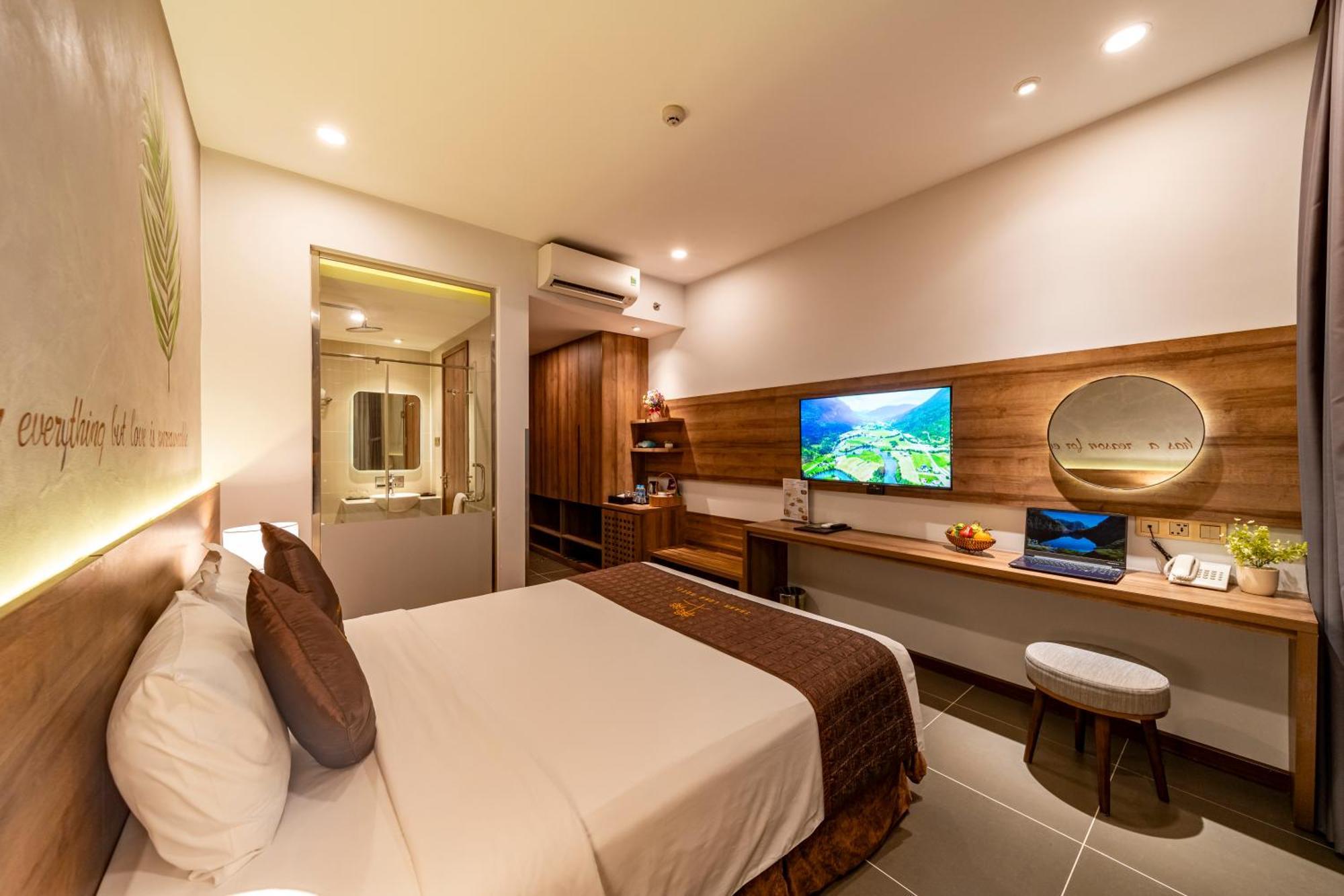 Thanh Long Hotel - Bach Dang Ho Chi Minh-stad Buitenkant foto