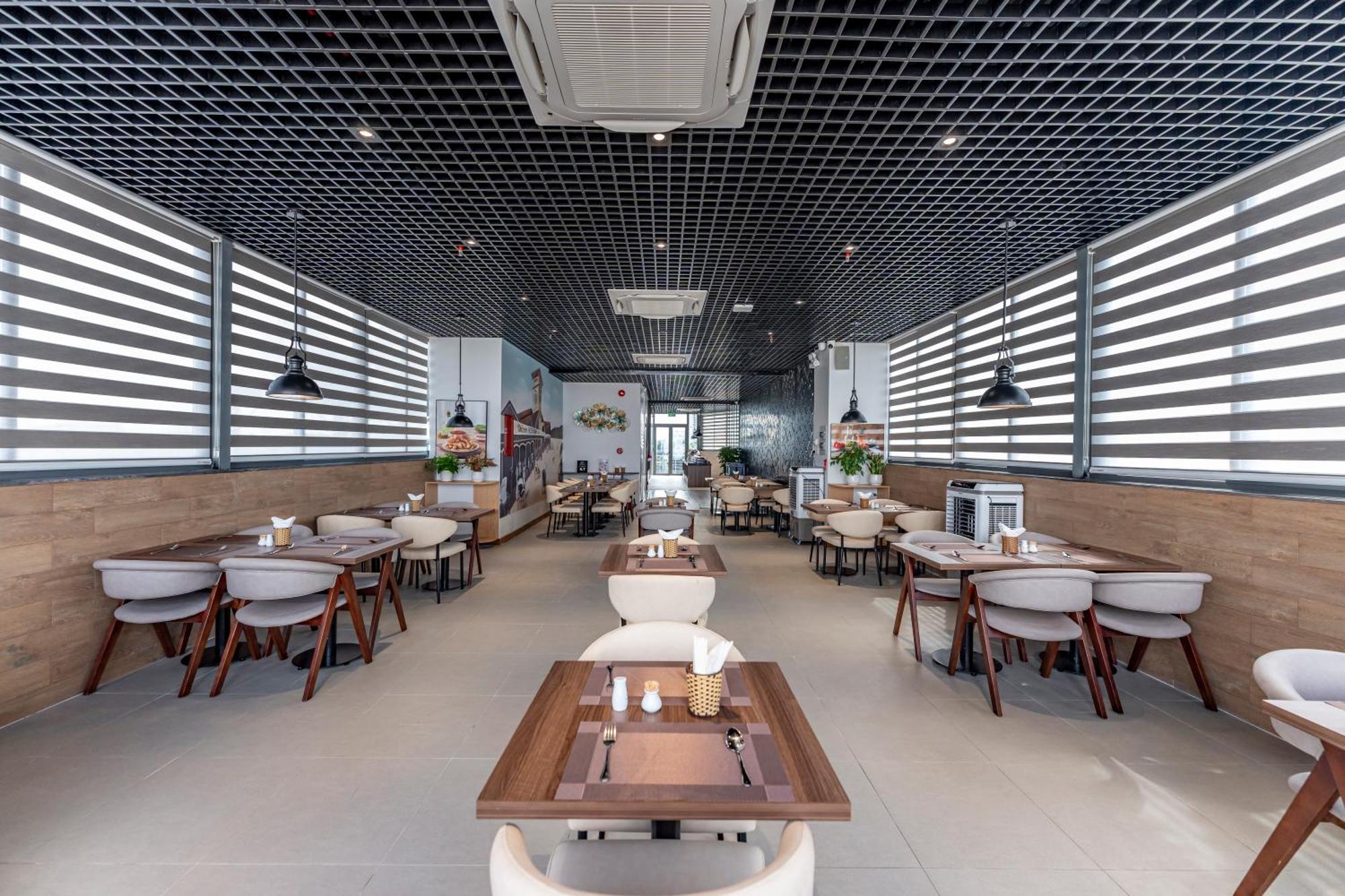Thanh Long Hotel - Bach Dang Ho Chi Minh-stad Buitenkant foto